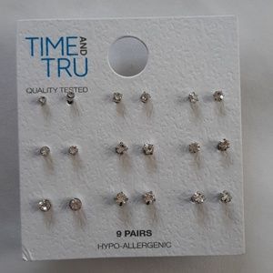 Hypoallergenic earrings